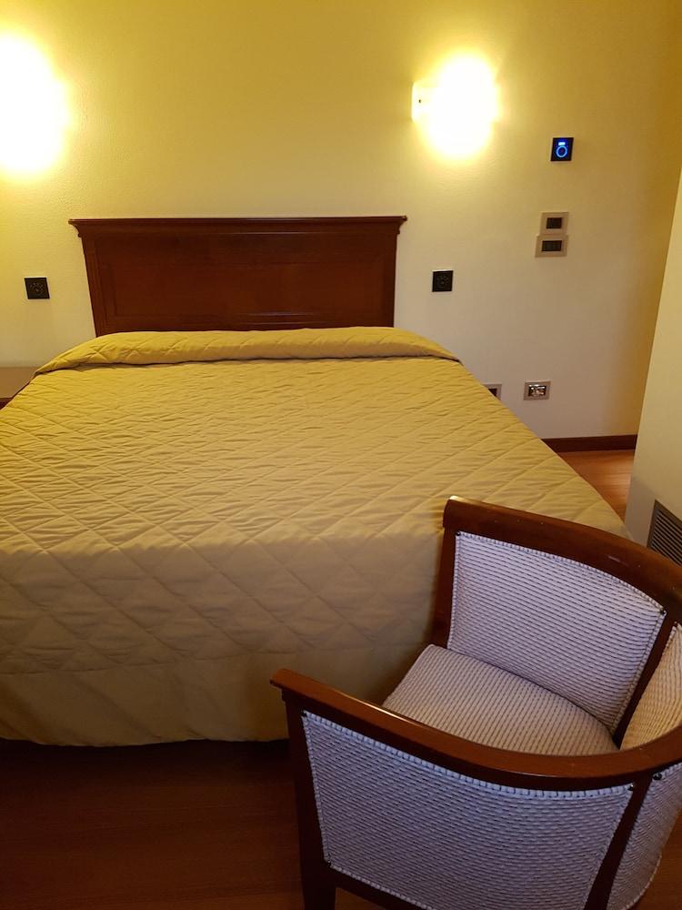 Hotel Panoramic Montepulciano Stazione Esterno foto
